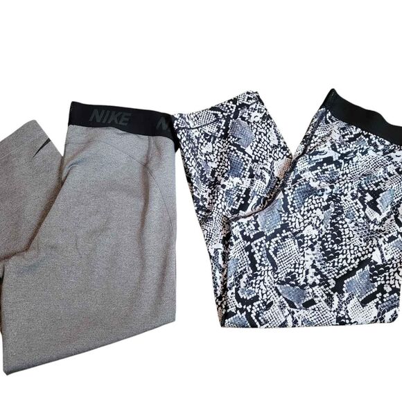 2 Pairs Women's M Nike Capri Leggings Mid Rise Gray Snakeskin workout running - Picture 2 of 4
